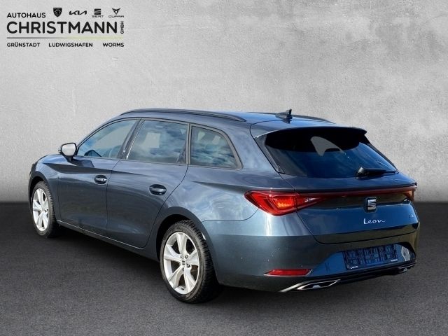 Gebraucht Seat Leon FR 150 PS (110 kW) 2024 Magnetic grau metallic Kombi