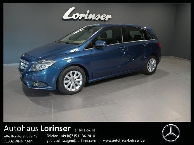 Blau Gebraucht 2012 Mercedes B180 Van / Kleinbus | 14.800 € (Etwas zu teuer) - Bild 1/2
