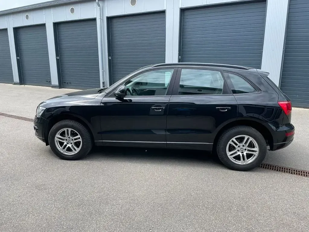 Gebraucht Audi Q5 170 PS (125 kW) 2010 Schwarz SUV