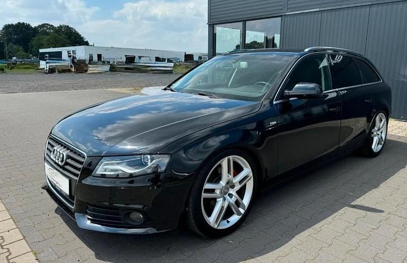 Schwarz Gebraucht 2010 Audi A4 Ambition Kombi | 7.599 € (Fairer Preis) - Bild 1/4