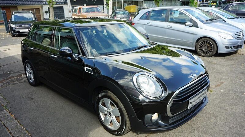 Schwarz Gebraucht 2017 Mini Cooper D Clubman Kombi | 9.950 € (Guter Preis) - Bild 1/4