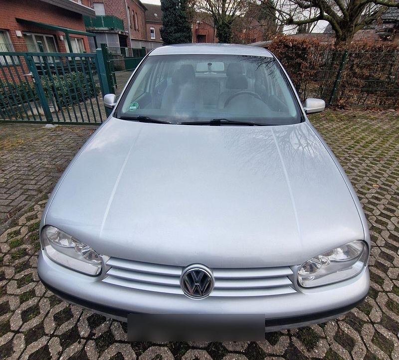 Gebraucht VW Golf IV 105 PS (77 kW) 2002 Silber Limousine