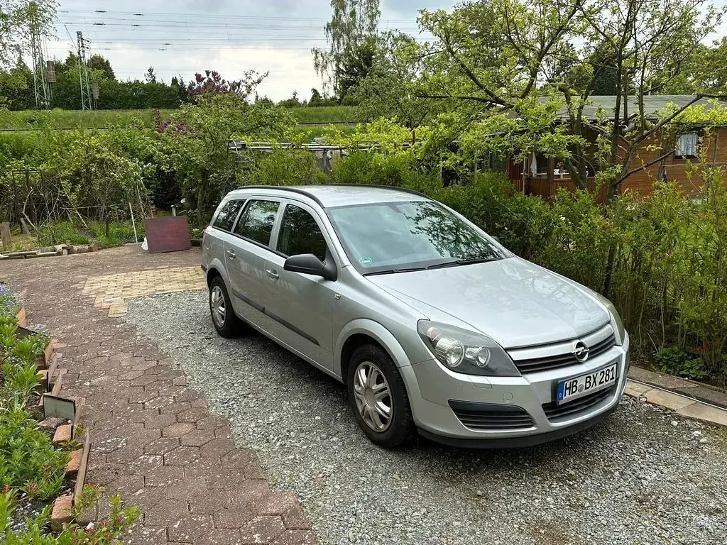 Occasion Opel Astra 90 ch (66 kW) 2004 Argent Berline