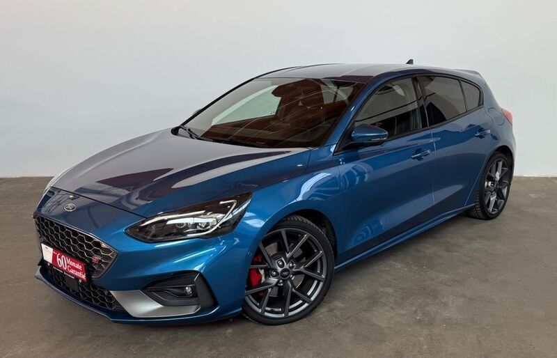 Blau Gebraucht 2020 Ford Focus ST Limousine | 22.990 € (Fairer Preis) - Bild 1/4