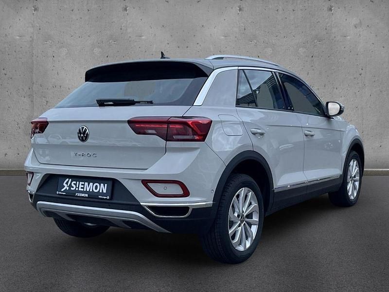 Neu VW T-Roc Style 150 PS (110 kW) 2025 Grau SUV