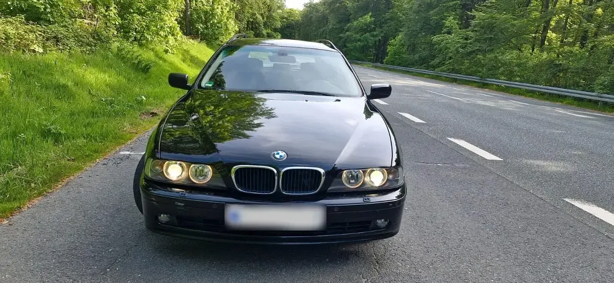 Brugt BMW 525 Basis 192 HK (141 kW) 2000 Sort Stationcar