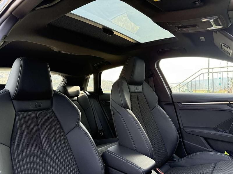 Gebraucht Audi A3 Ambiente 150 PS (110 kW) 2023 Schwarz Limousine