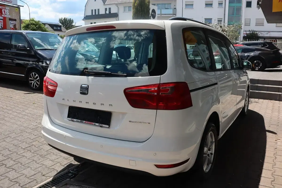 Gebraucht Seat Alhambra Style 150 PS (110 kW) 2011 Other Van / Kleinbus