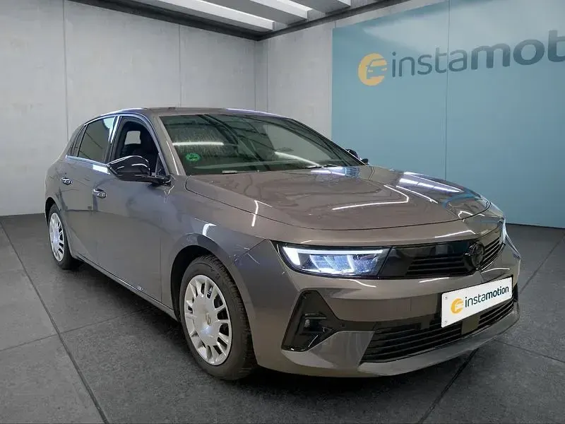 Gebraucht Opel Astra 131 PS (96 kW) 2024 Grau Kleinwagen