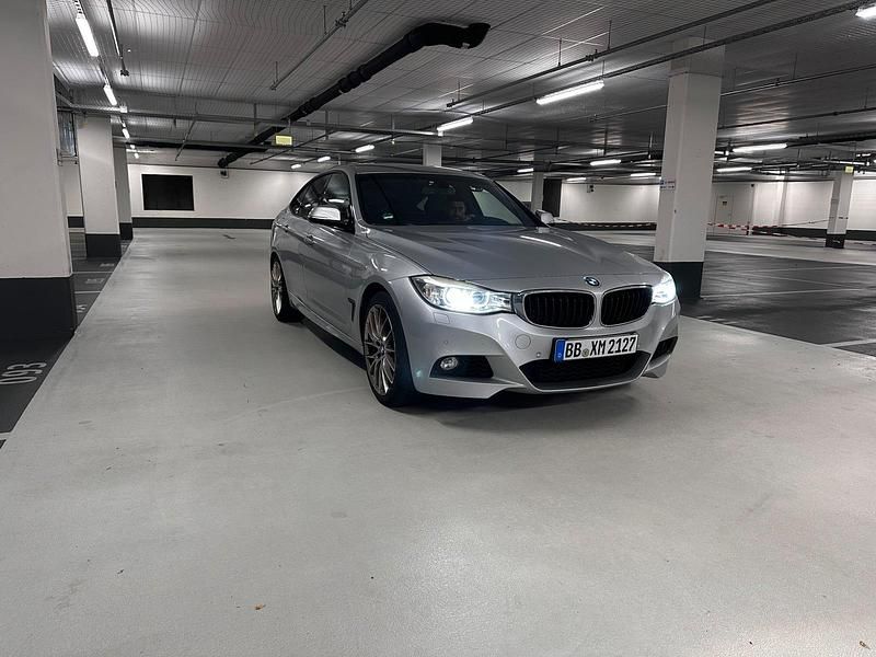 Silber Gebraucht 2013 BMW 335 Gran Turismo Coupé | 16.200 € (Guter Preis) - Bild 1/4