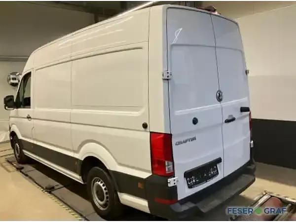 Gebraucht VW Crafter 177 PS (130 kW) 2022 Candyweiß Van