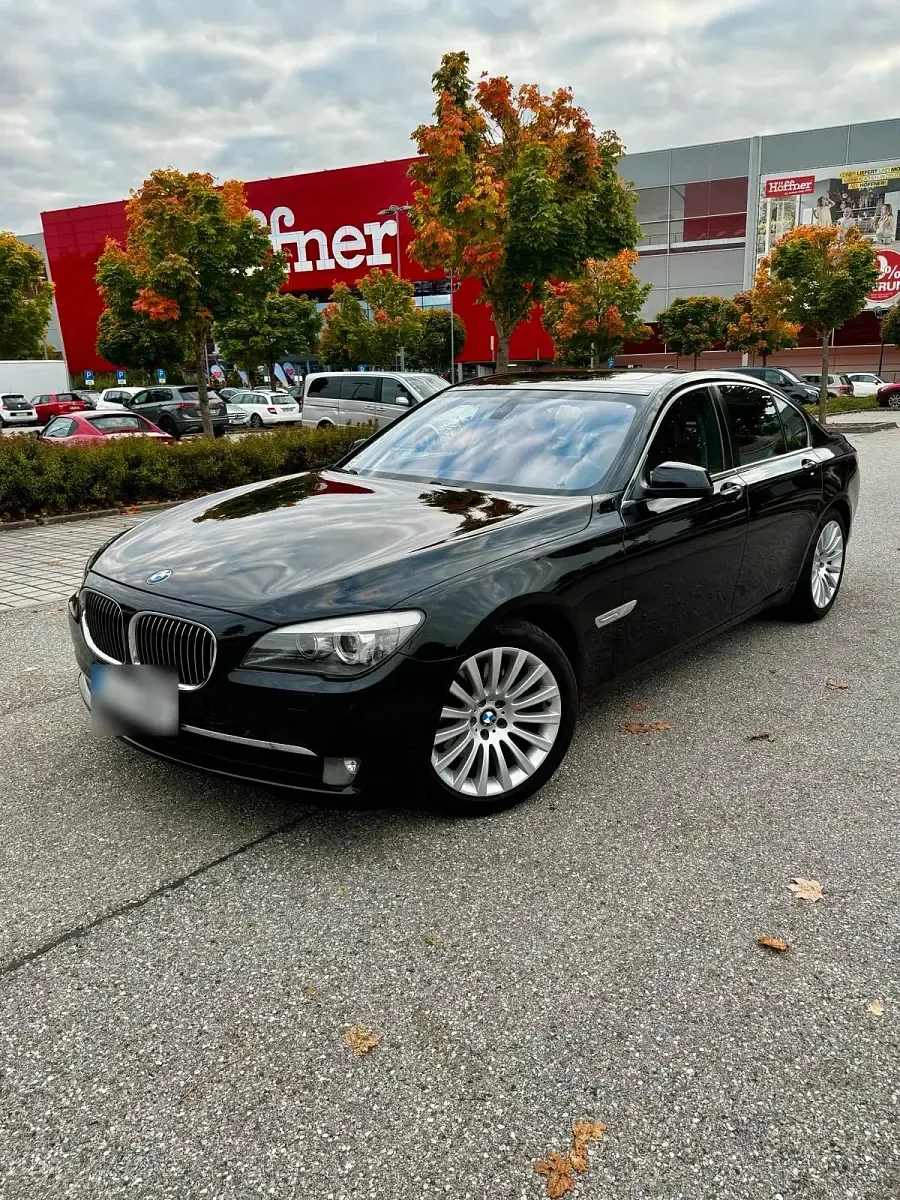 Gebraucht BMW 730 245 PS (180 kW) 2009 Schwarz Limousine