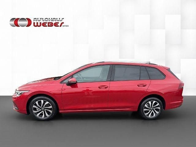 Gebraucht VW Golf VIII Life 110 PS (80 kW) 2023 Rot Kombi