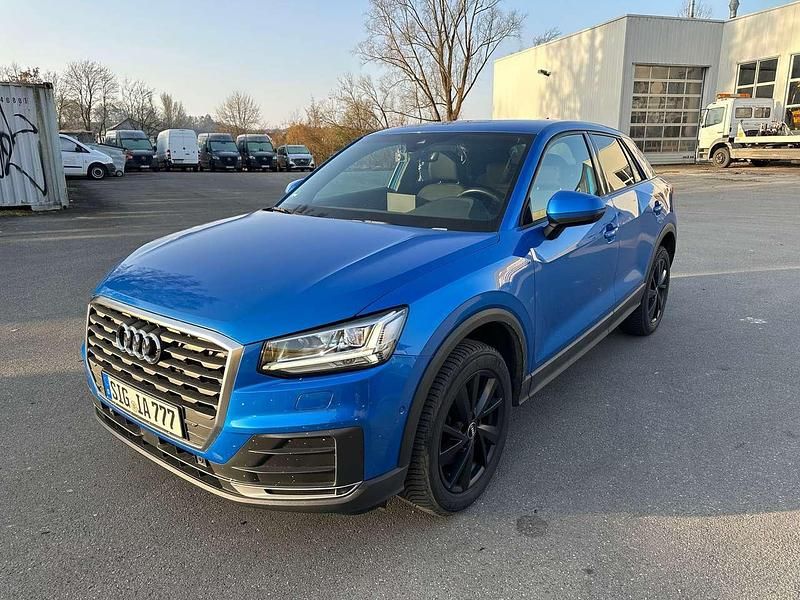 Gebraucht Audi Q2 Advanced 150 PS (110 kW) 2017 Blau SUV