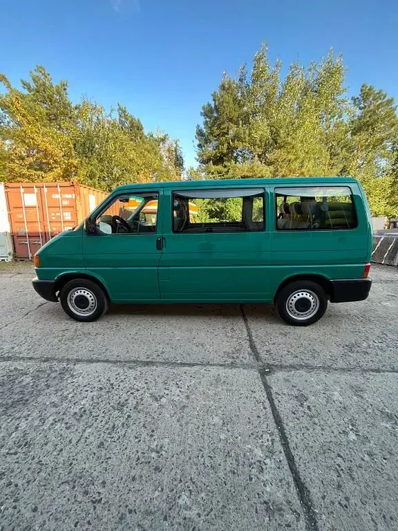 Second-hand VW Caravelle 84 CP (61 kW) 1998 Van