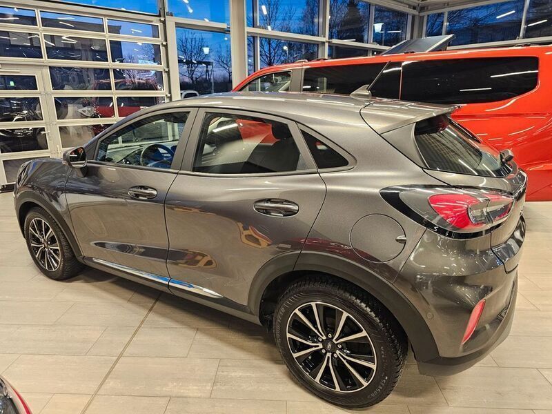 Gebraucht Ford Puma Titanium 125 PS (91 kW) 2020 Grau SUV