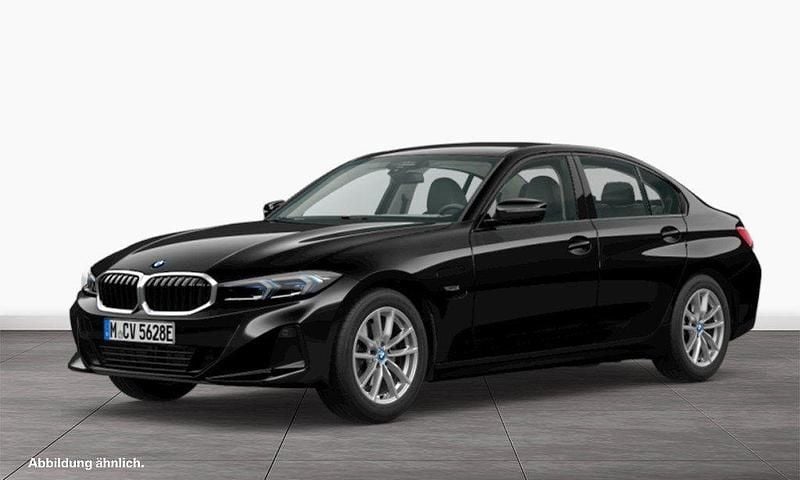 Schwarz Gebraucht 2022 BMW 320e Sport Line Limousine | 27.490 € (Fairer Preis) - Bild 1/3