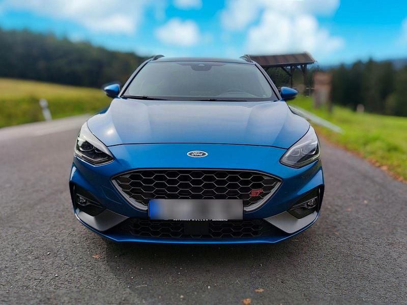 Gebraucht Ford Focus ST 280 PS (205 kW) 2022 Blau Kombi