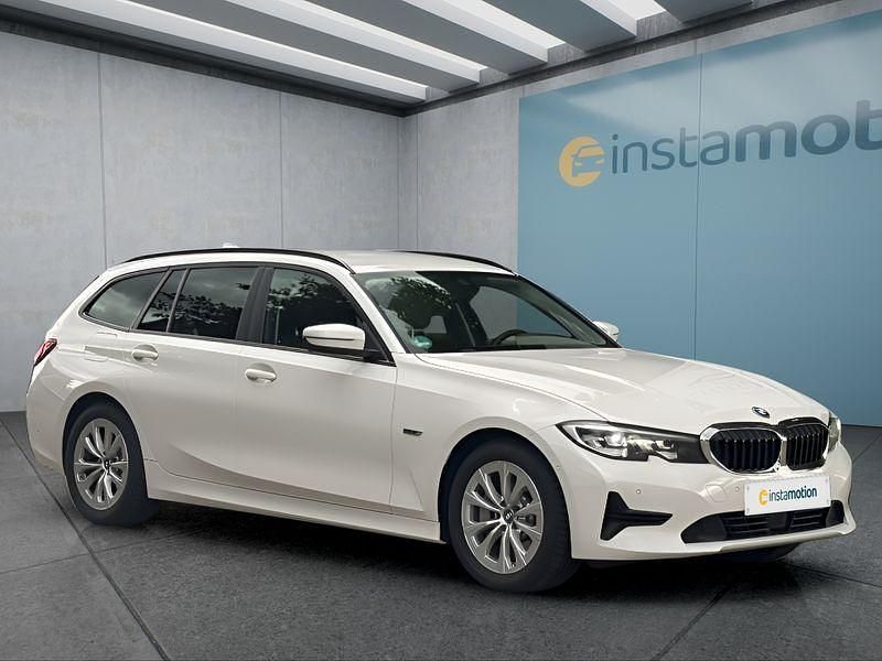 Gebraucht 2022 BMW 330e Kombi | 26.499 € (Superpreis) - Bild 1/4
