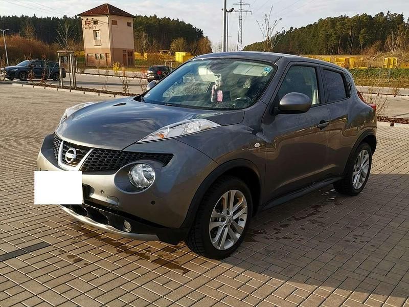 Gebraucht Nissan Juke Acenta 117 PS (86 kW) 2011 Grau SUV