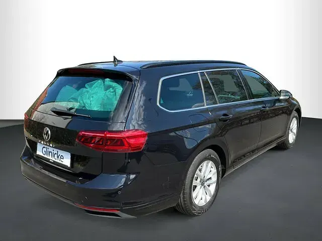 Gebraucht VW Passat Business 150 PS (110 kW) 2022 Schwarz Kombi