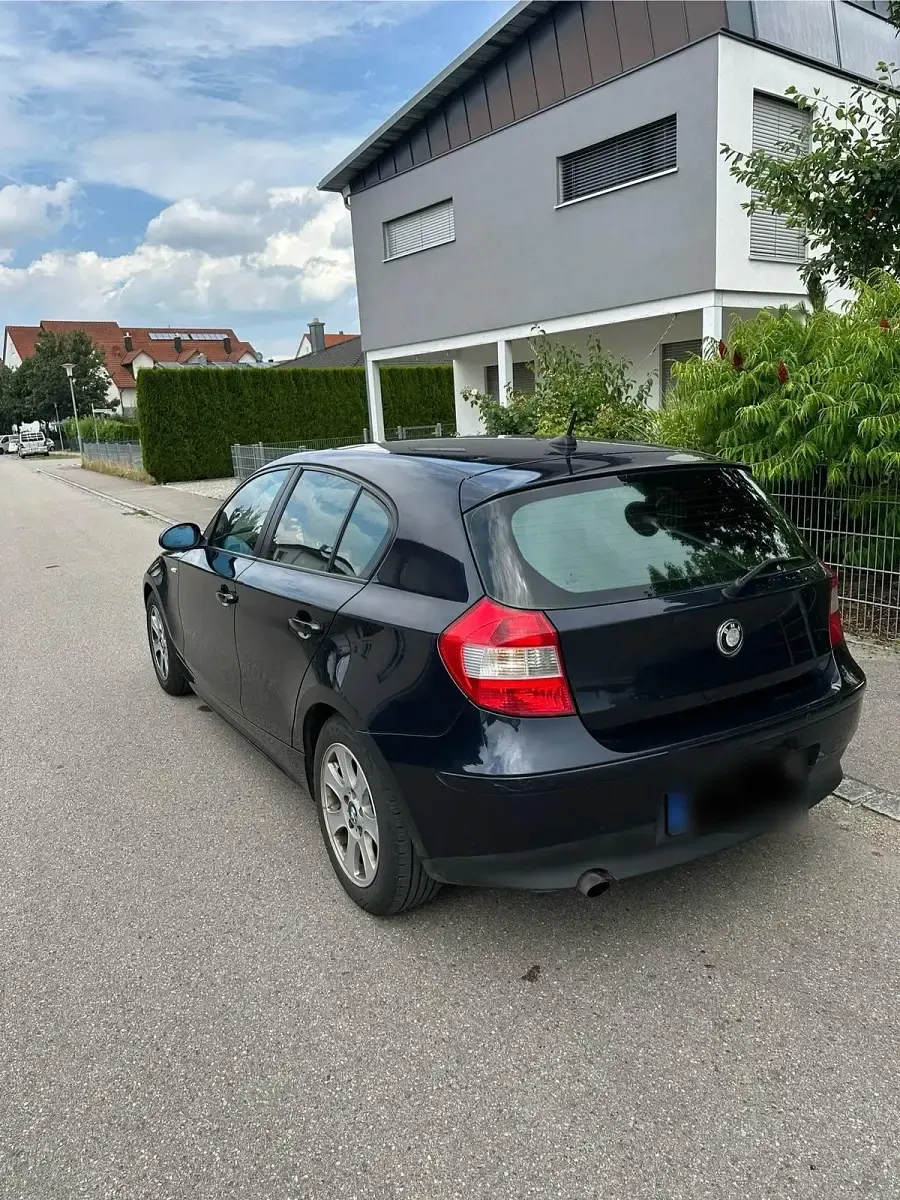 Gebraucht BMW 116 116 PS (85 kW) 2006 Blau Kleinwagen
