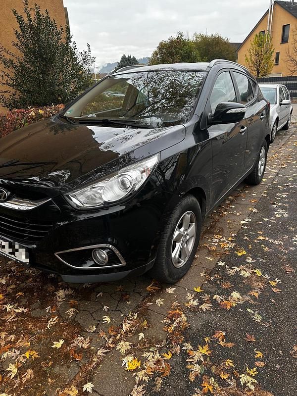 Schwarz Gebraucht 2010 Hyundai ix35 SUV | 8.500 € (Fairer Preis) - Bild 1/4