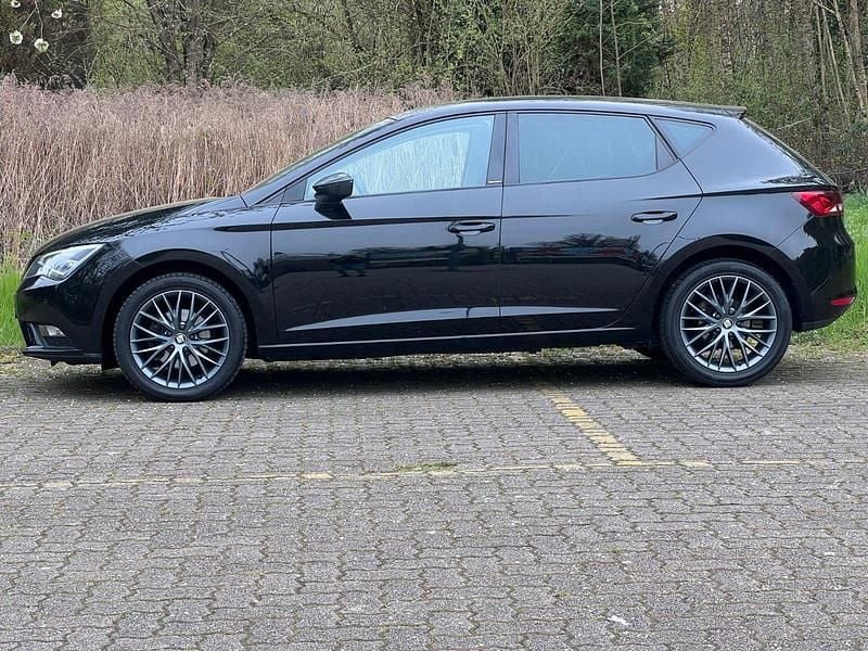 Gebraucht Seat Leon 110 PS (80 kW) 2015 Schwarz Kleinwagen