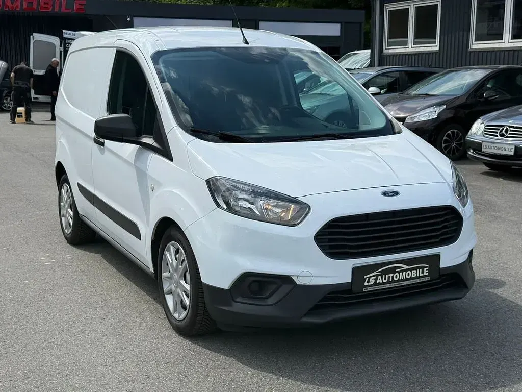 Używany Ford Transit 75 KM (55 kW) 2022 Biały Minivan