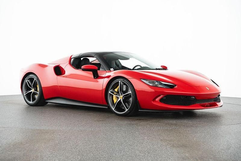 Gebraucht Ferrari 296 663 PS (487 kW) 2024 Rot Cabrio