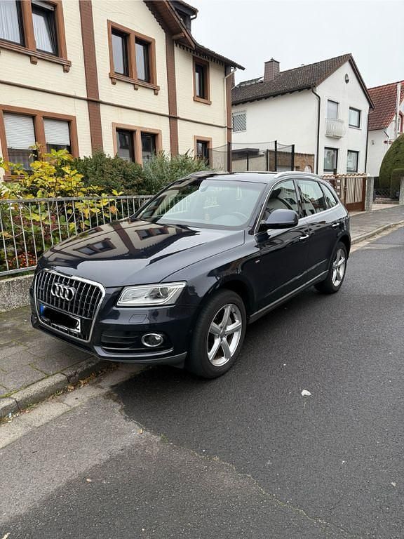 Blau Gebraucht 2016 Audi Q5 Sport SUV | 16.000 € (Superpreis) - Bild 1/4