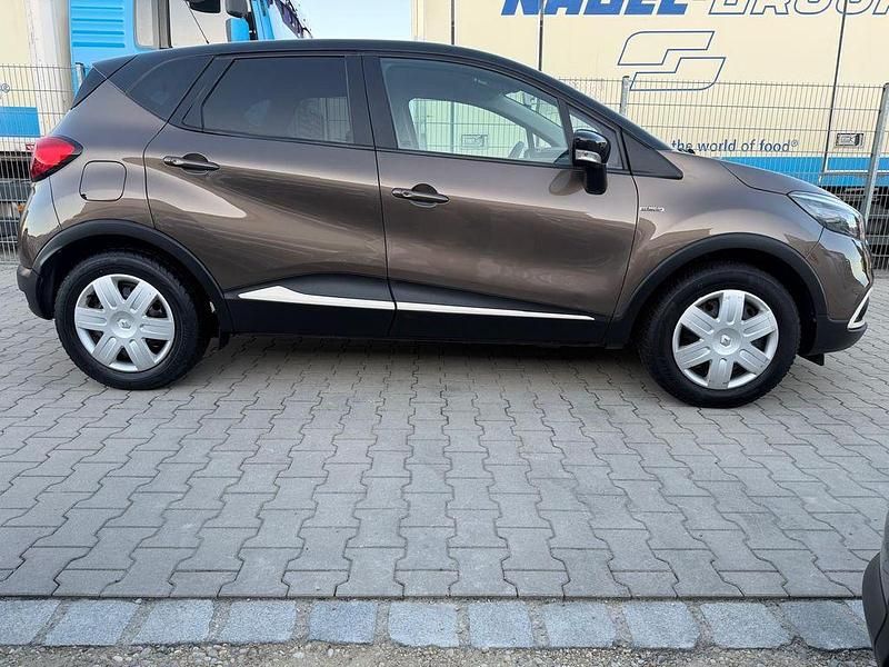 Używany Renault Captur Dynamique 120 KM (88 kW) 2013 Brązowy SUV