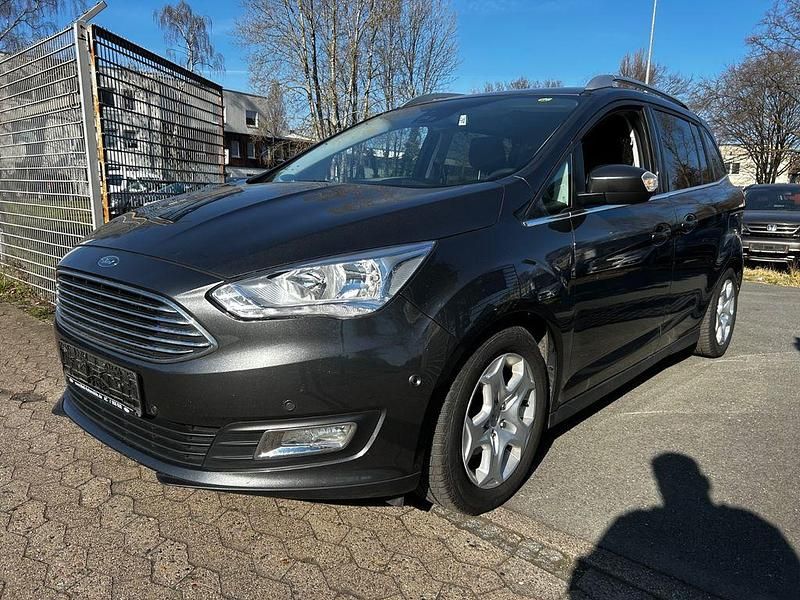 Gebraucht Ford Grand C-Max Titanium 125 PS (91 kW) 2018 Van / Kleinbus