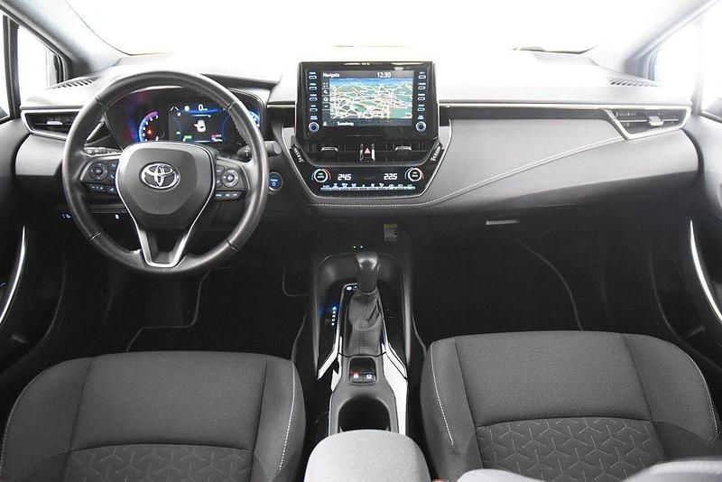 Gebraucht Toyota Corolla 122 PS (89 kW) 2021 Schwarz Limousine