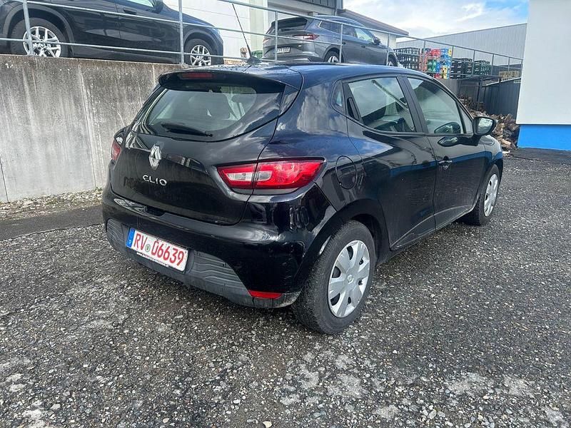 Gebraucht Renault Clio IV Dynamique 73 PS (53 kW) 2013 Schwarz Limousine