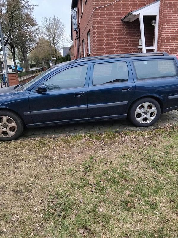 Gebraucht Volvo V70 170 PS (125 kW) 2003 Blau Kombi