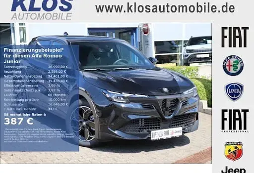 Neu Alfa Romeo Junior 145 PS (106 kW) 2026 Schwarz SUV