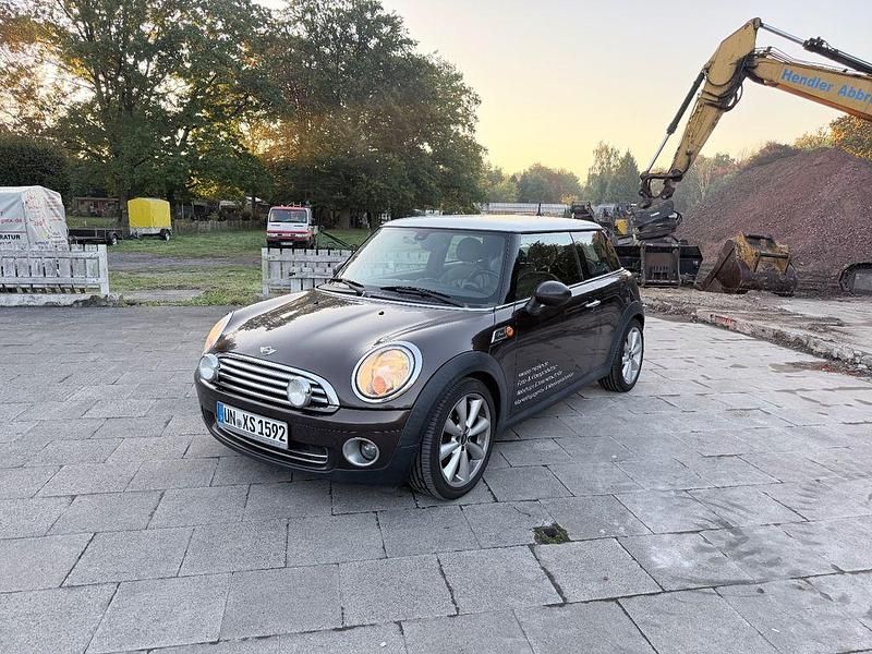 Braun Gebraucht 2010 Mini Cooper Kleinwagen | 4.750 € - Bild 1/4