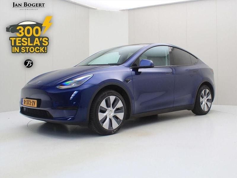 Gebraucht Tesla Model Y Standard Range 255 kW (347 PS) 2022 Blau SUV