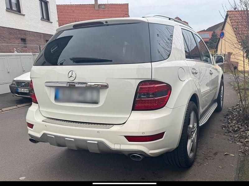 Gebraucht Mercedes ML450 306 PS (225 kW) 2010 Weiß SUV