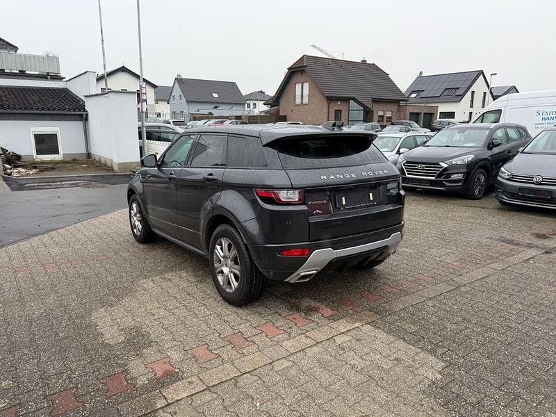 Gebraucht Land Rover Range Rover evoque 179 PS (131 kW) 2019 Carpathian grey SUV