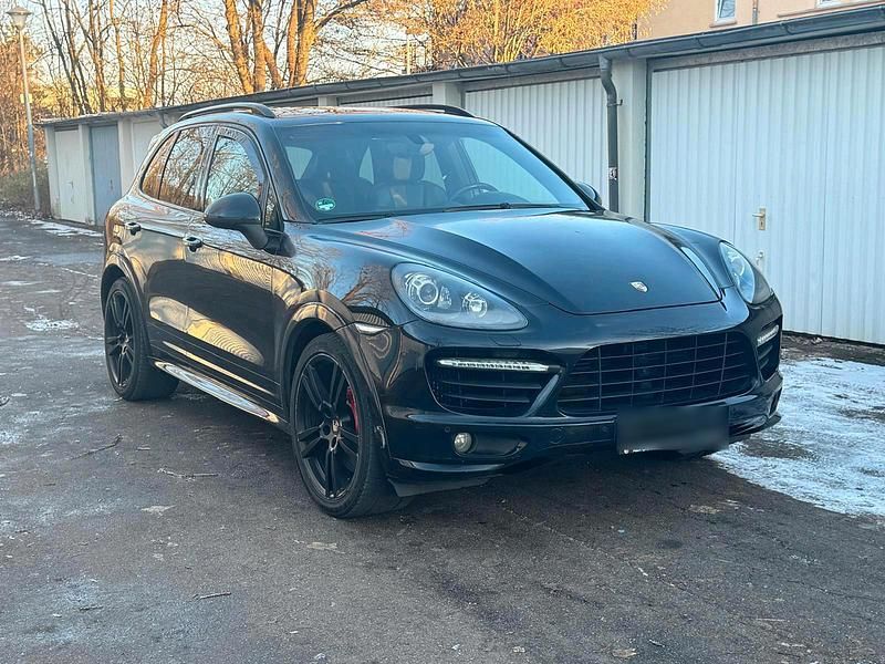 Gebraucht Porsche Cayenne Turbo 500 PS (367 kW) 2012 Schwarz SUV
