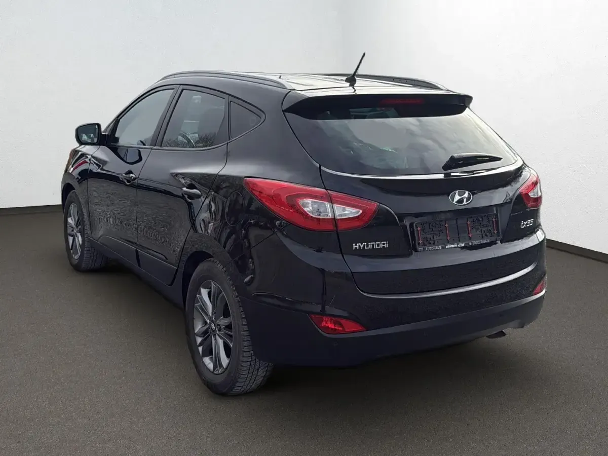 Gebraucht Hyundai Tucson Trend 166 PS (122 kW) 2014 Schwarz SUV