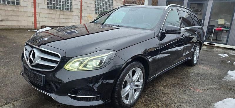 Gebraucht Mercedes E350 Avantgarde 252 PS (185 kW) 2013 Schwarz Kombi
