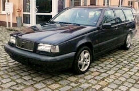 Schwarz Gebraucht 1994 Volvo 850 Kombi | 5.000 € - Bild 1/4
