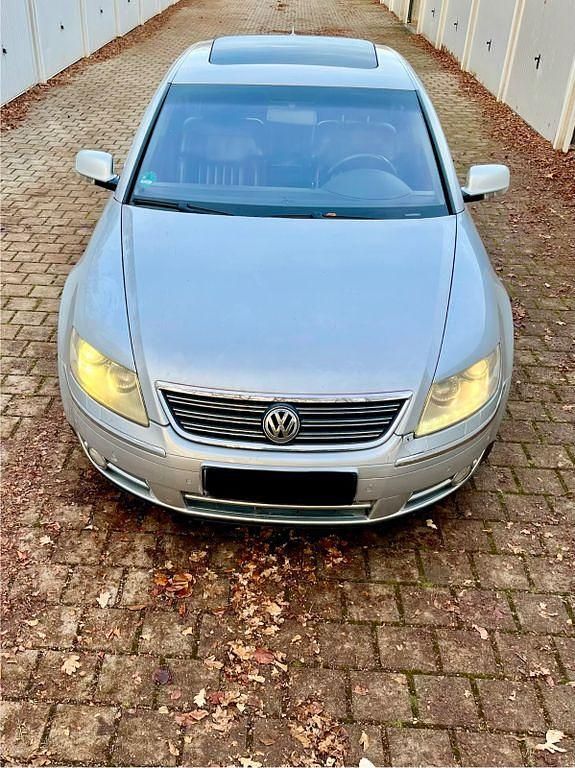 Second-hand VW Phaeton 233 CP (171 kW) 2007 Argintiu Berlinǎ