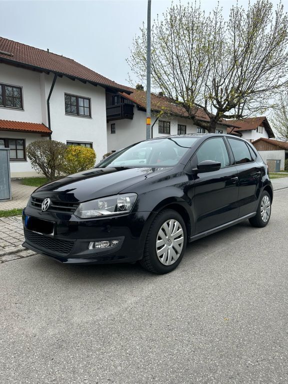 Schwarz Gebraucht 2010 VW Polo Team Limousine | 3.900 € (Superpreis) - Bild 1/4