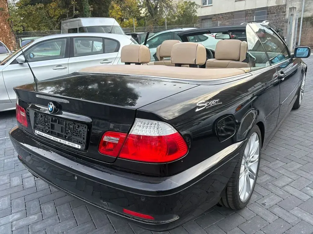 Gebraucht BMW 325 Cabriolet Performance 192 PS (141 kW) 2006 Schwarz Cabrio
