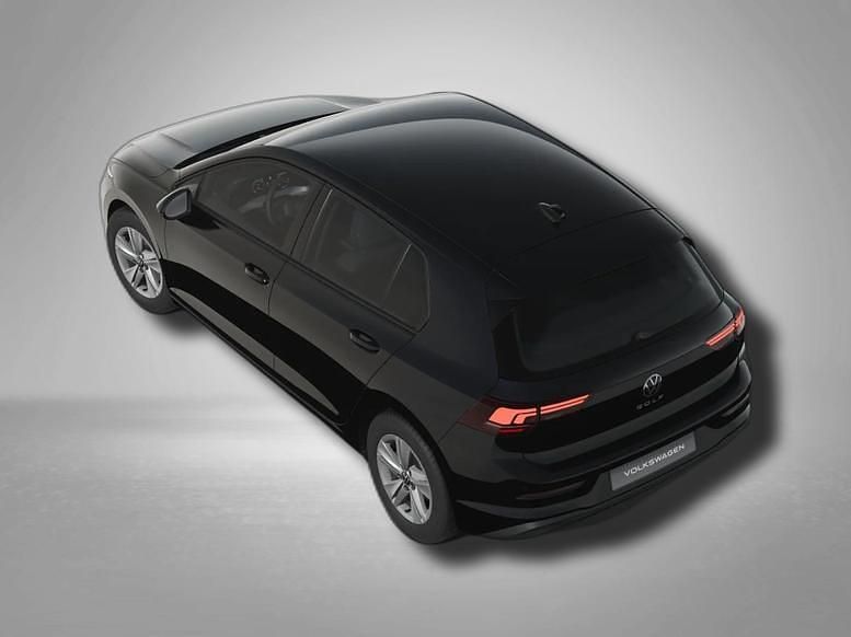 Neu VW Golf VIII Life 116 PS (85 kW) 2026 Grenadillschwarz metallic grenadillschwarz metallic Limousine
