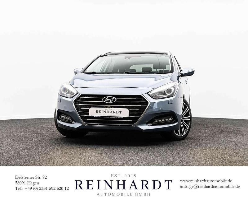 Mineral blue / met Gebraucht 2015 Hyundai i40 Premium Kombi | 8.660 € (Guter Preis) - Bild 1/3